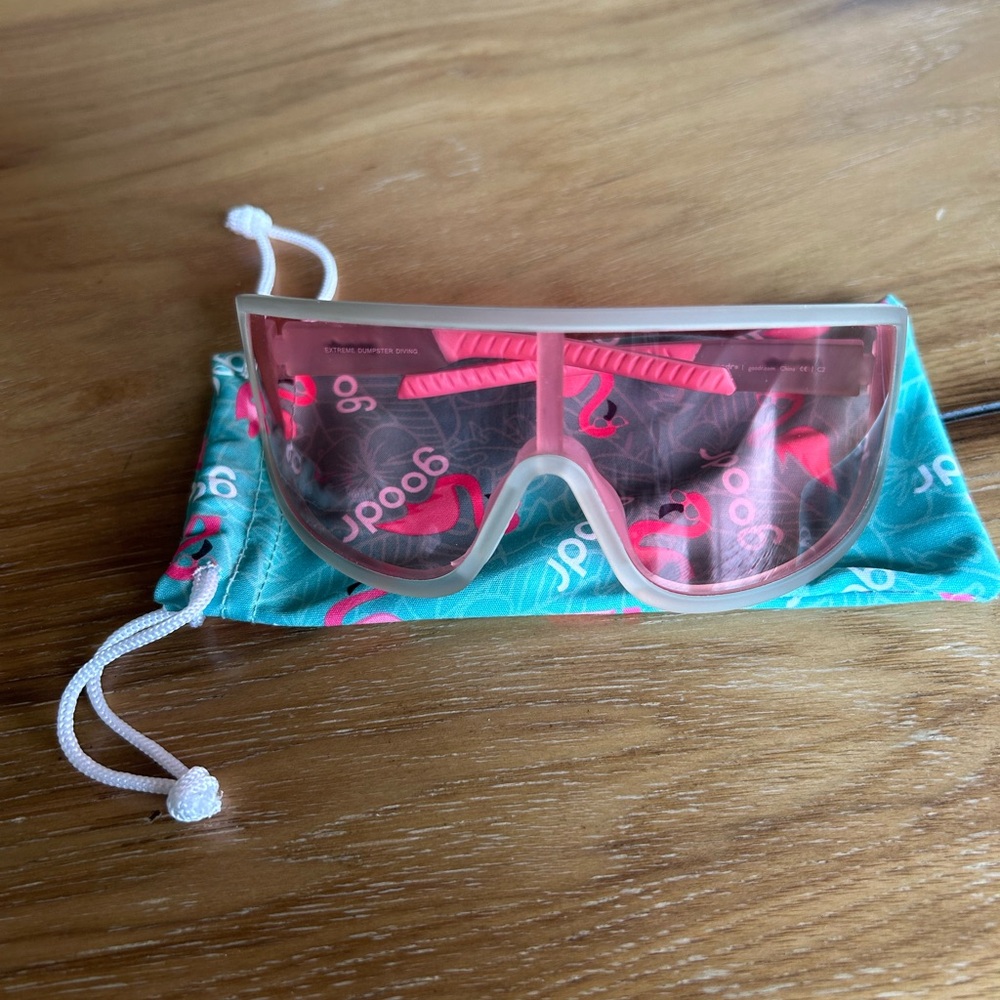 Goodr WrapG sunglasses
